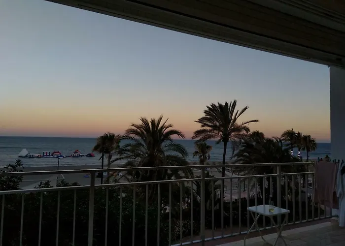 First Line Sea View *