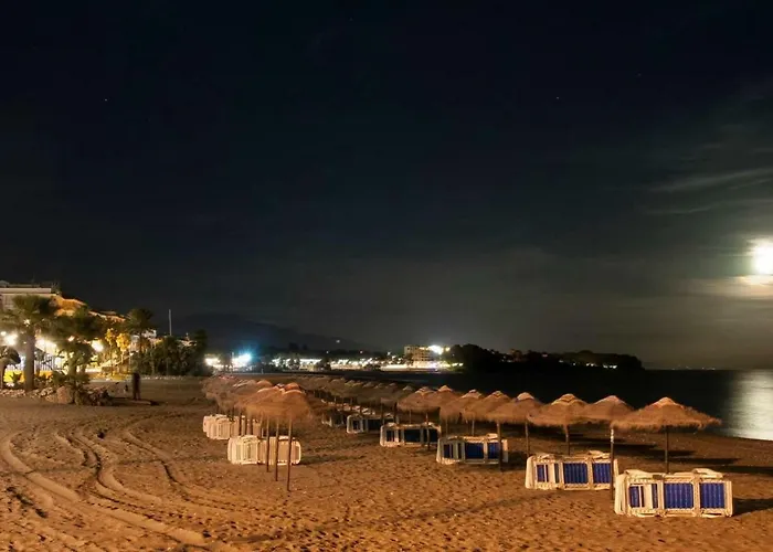 First Line Sea View Appartement *